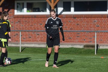 Bild 50 - Frauen TSV Vineta Audorg - SV Friesia 03 Riesum Lindholm : Ergebnis: 2:4